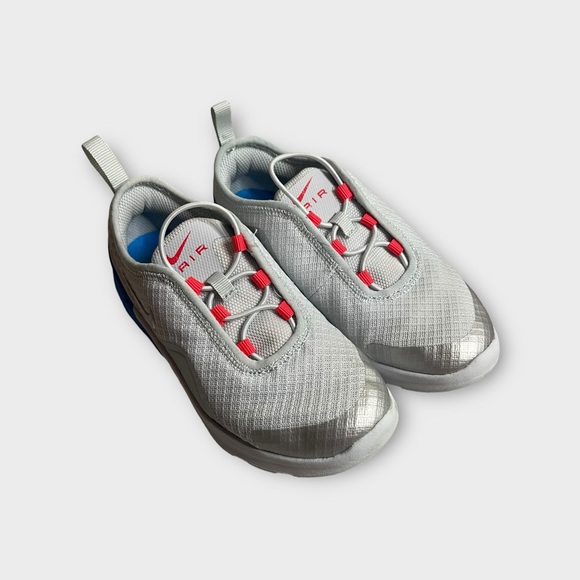 Nike Air Max Motion 2 Silver & Blue Sneakers - Picture 2 of 7